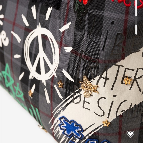 Desigual reversible tote “I love more “with small bag - Picture 2 of 16